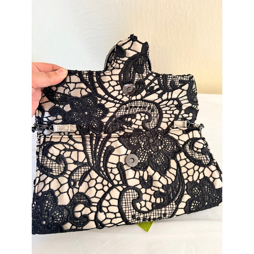 Gianni Bini Lace Envelope Clutch Snake Buckle Satin NWT Detachable Strap - Picture 7 of 10